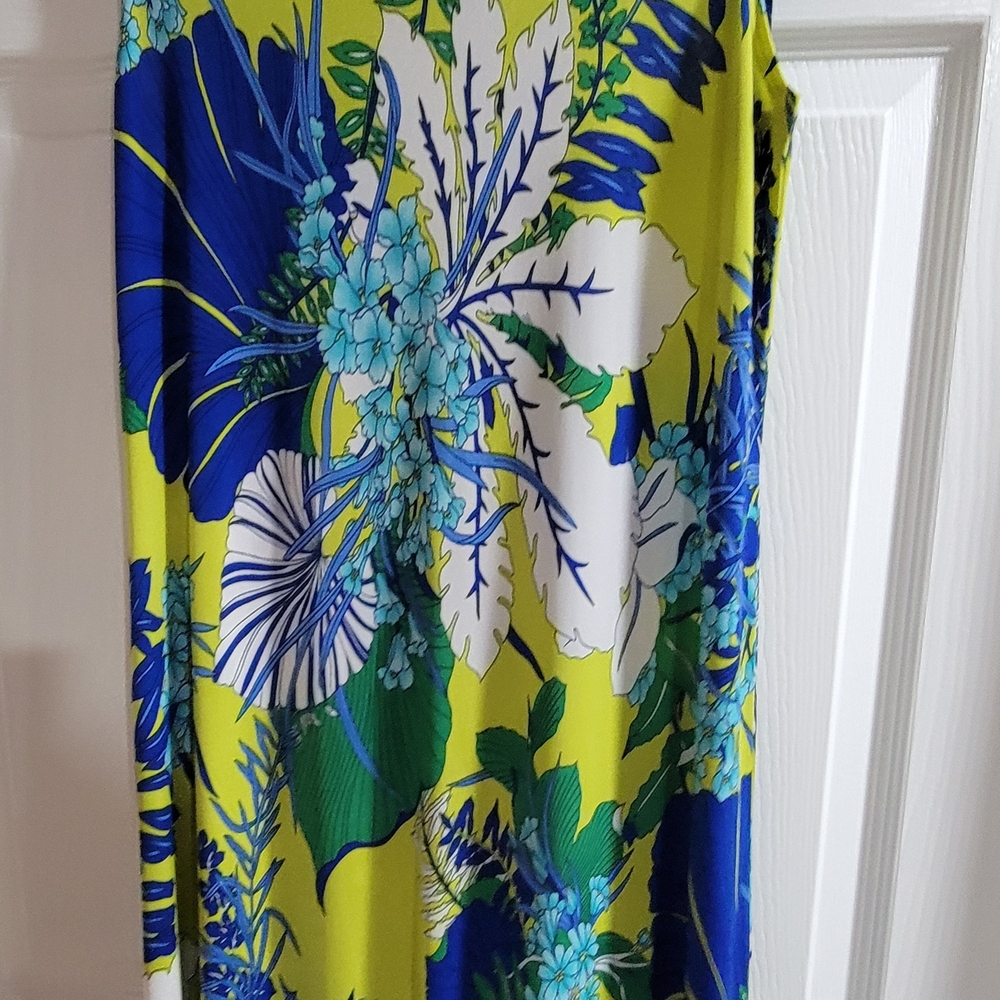 Vibrant sleeveless dress by ATTITUDES by Renee. US size MP. - Picture 2 of 5